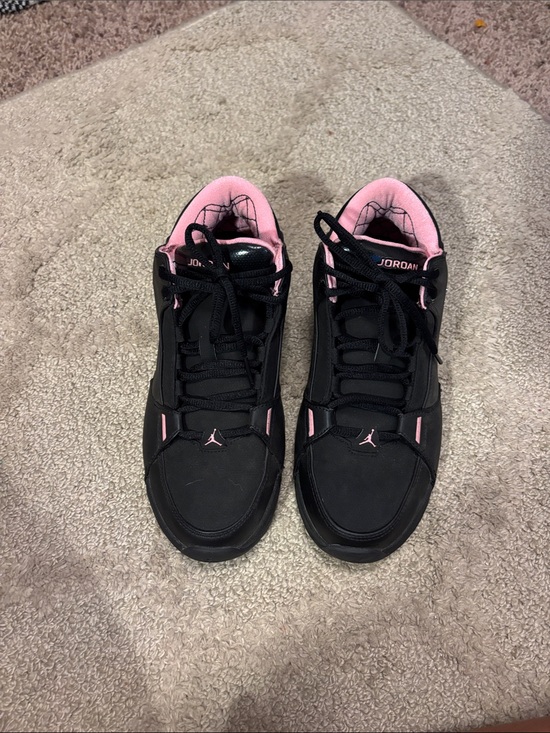 Jordan Shoes - **Vintage**. Jordan Women's Black & Pink Low-Top Sneakers
